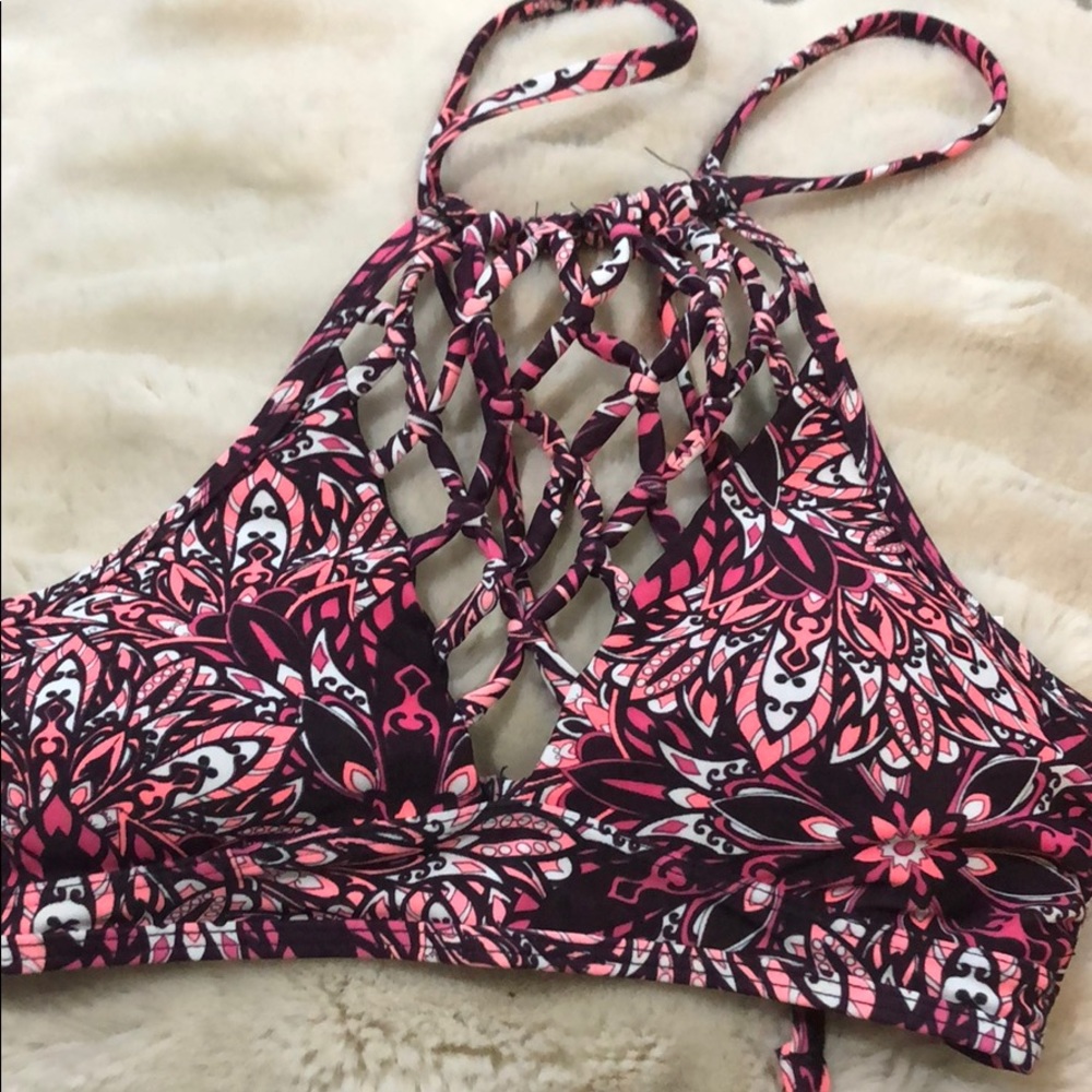 bikini top